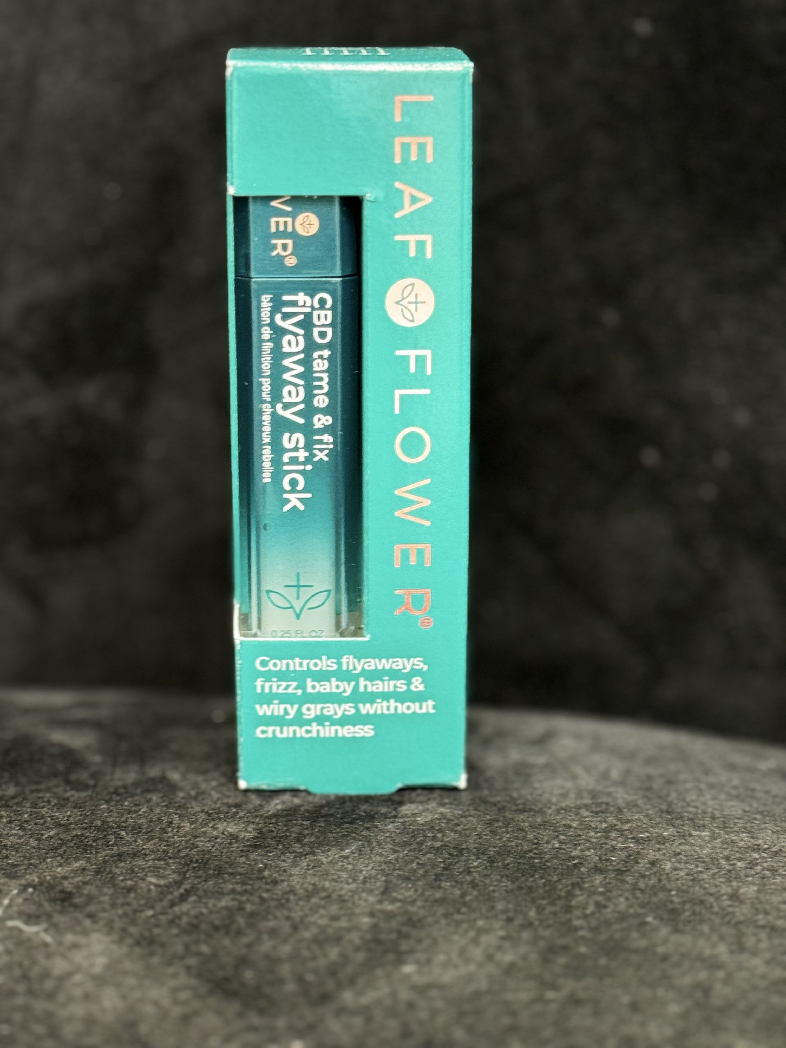 Leaf Flower Tame & Fix Flyaway Stick