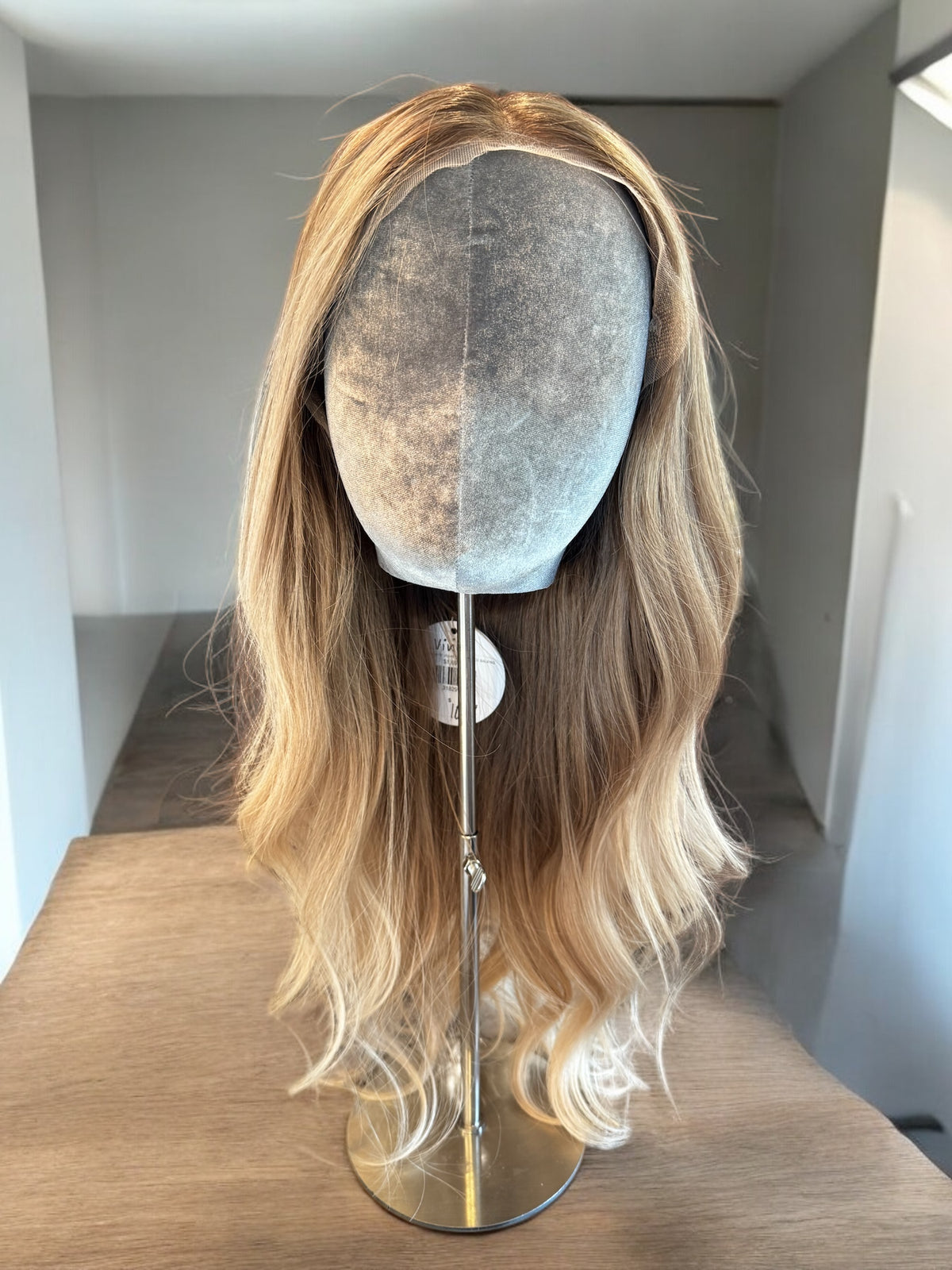 Lace front 16" VIVIAN DARK BLONDE BALAYAGE SMALL